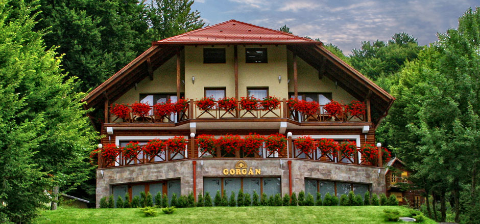 PENSIUNEA-GORGAN-BAILE -BALVANYOS-ROMANIA-AIR-TOUR-TRAVEL-1